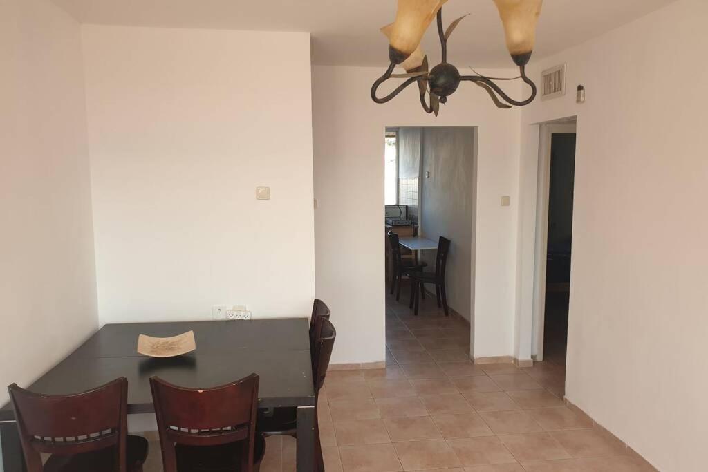 Family Apartment By The Sea ไฮฟา ภายนอก รูปภาพ